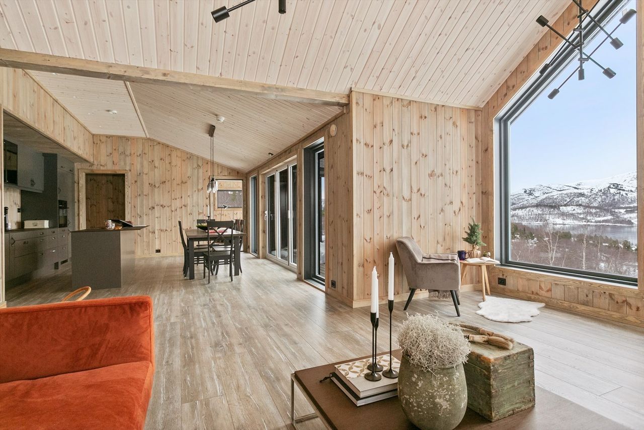 Timber Frame Houses